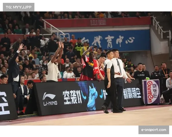 山西汾酒16胜15负排第九 迪亚洛场均得分突破30分大关